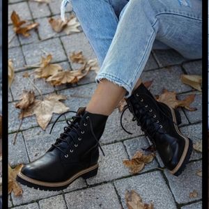 Vici - Bryen Faux Leather Lace Up Boot sz 10